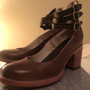 FreeBird by Steve Madden. Size 9 “Randi”